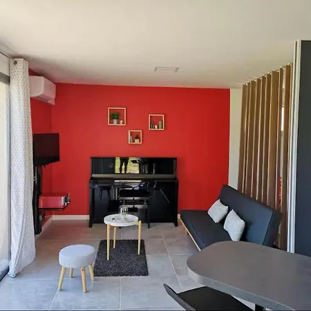 La Boussette Apartment *